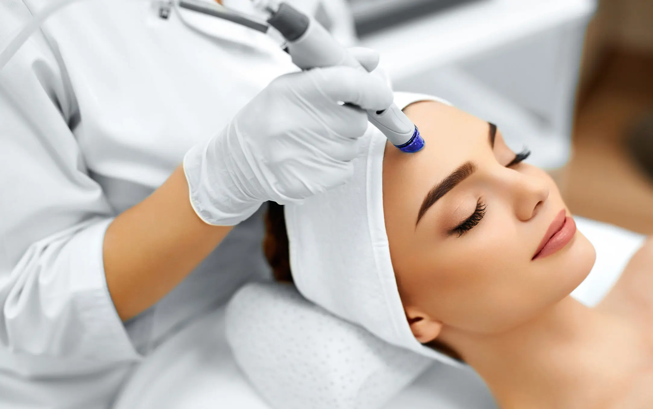 What Is Collagen Lift Therapy and How Can It Help Ageing, Loose Skin Northamptonshire?